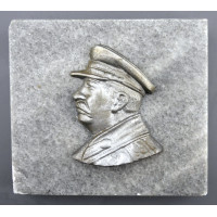 Барельеф СТАЛИН И. В. металл на граните СССР 1950-е гг